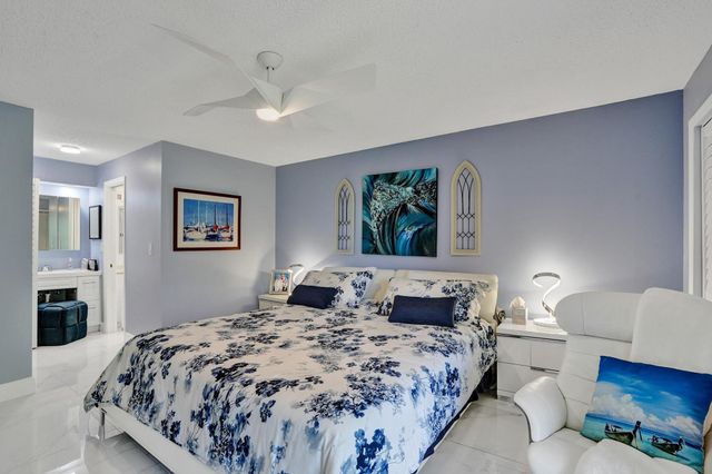 5860 NW 44th Street 314, Lauderhill, FL 33319