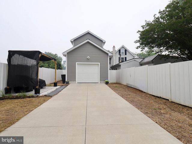 120 N KIRKWOOD ST, Dover, DE 19904