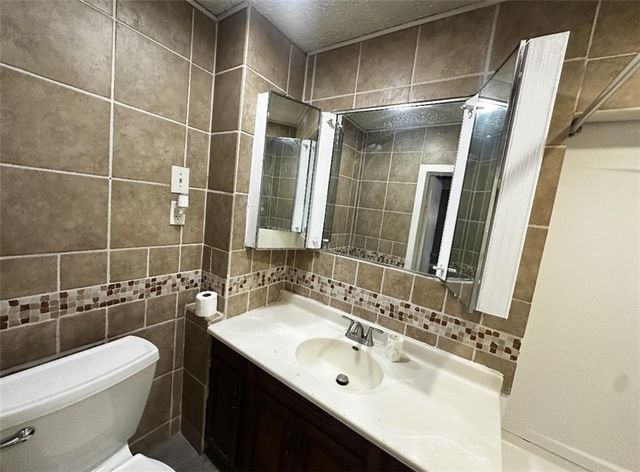 3123 N 10th Street, St Joseph, MO 64505