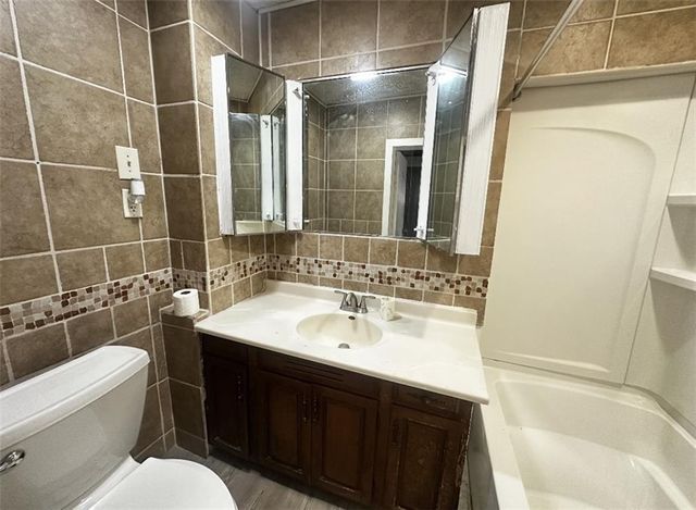 3123 N 10th Street, St Joseph, MO 64505