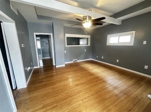 3123 N 10th Street, St Joseph, MO 64505