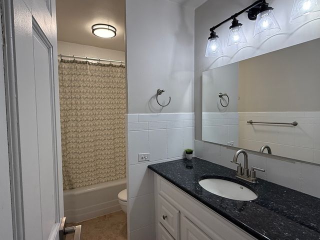 535 N Michigan Avenue 1701, Chicago, IL 60611