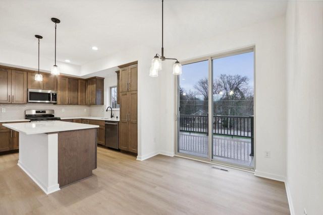 N174W20582 Laurel Springs CIRCLE, Jackson, WI 53037