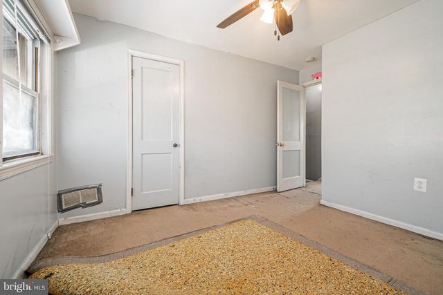 1217 ANGLESEA ST, Baltimore, MD 21224