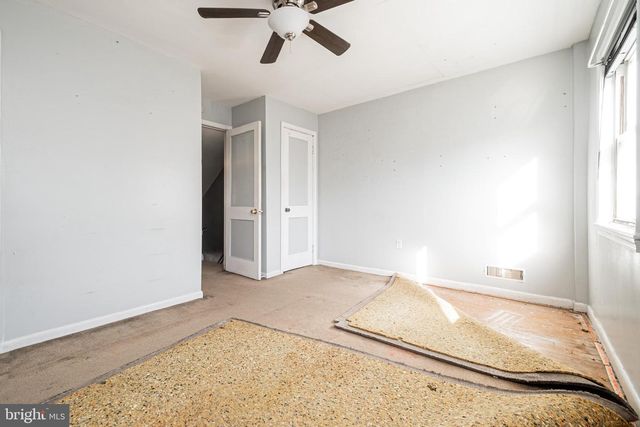 1217 ANGLESEA ST, Baltimore, MD 21224