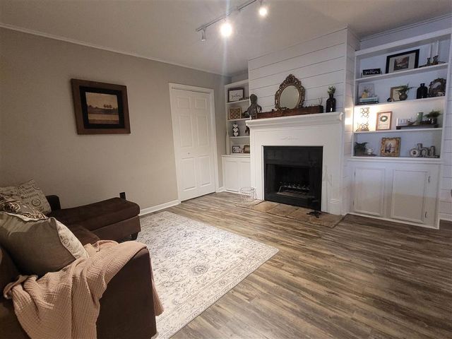 1533 Quince Street, Sulphur, LA 70663