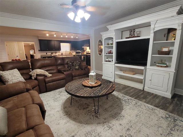 1533 Quince Street, Sulphur, LA 70663