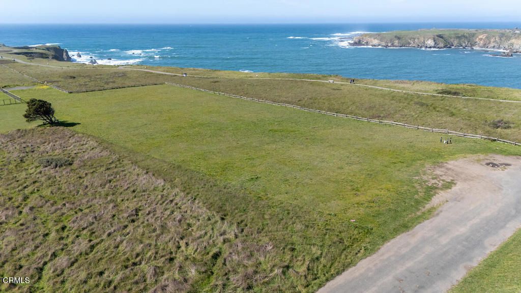 Image 10 of property listing at 19350 Del Mar Drive, Fort Bragg, CA 95437