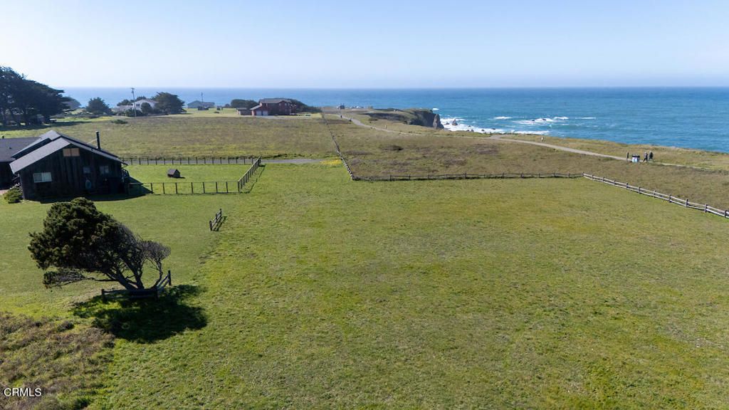 Image 12 of property listing at 19350 Del Mar Drive, Fort Bragg, CA 95437