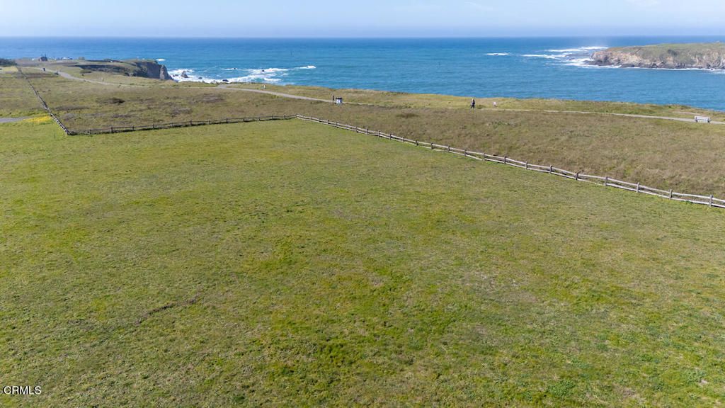 Image 6 of property listing at 19350 Del Mar Drive, Fort Bragg, CA 95437