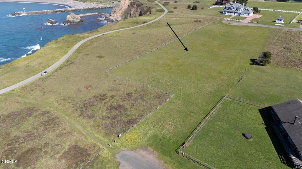 Image 9 of property listing at 19350 Del Mar Drive, Fort Bragg, CA 95437