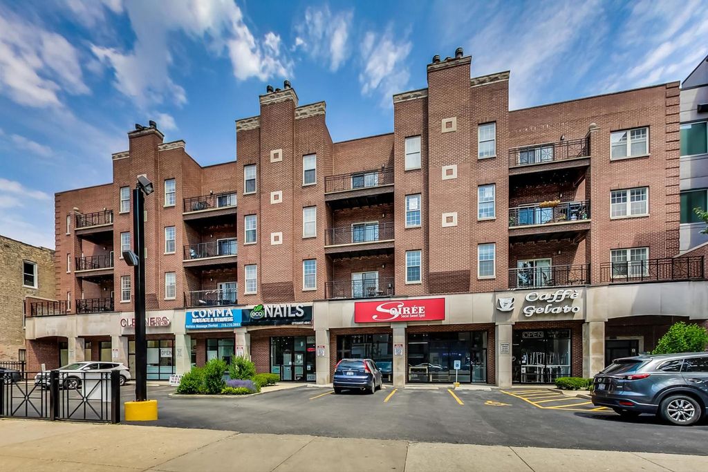 2032 W Division Street 301N, Chicago, IL 60622