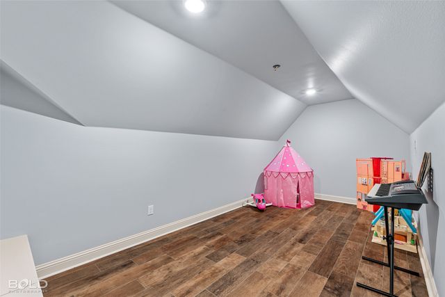 1957 Leeward Cove, Benton, LA 71006