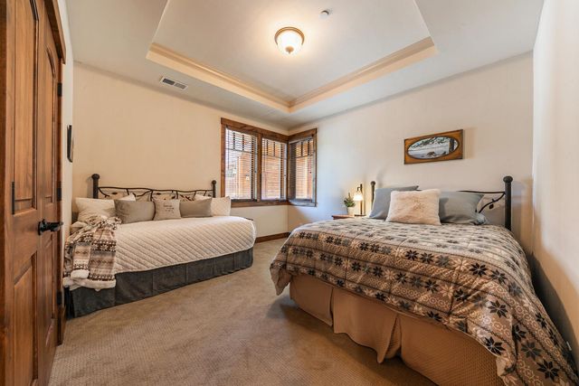 11210 Henness Road, Truckee, CA 96161