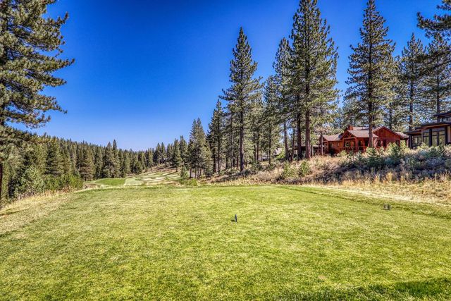 11210 Henness Road, Truckee, CA 96161