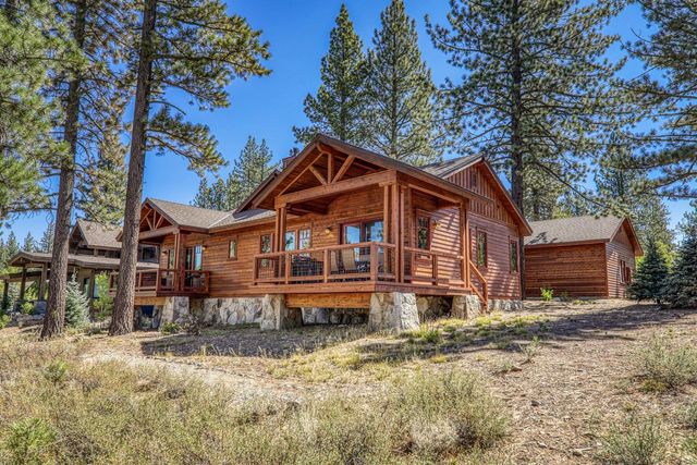 11210 Henness Road, Truckee, CA 96161