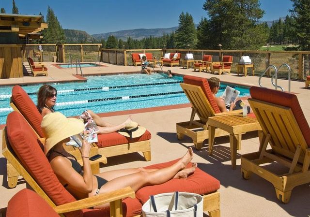 11210 Henness Road, Truckee, CA 96161