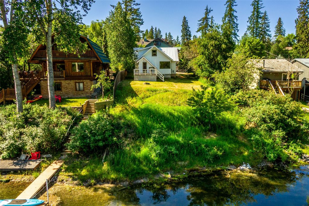 Image 1 of property listing at 226 W 6th Street, Whitefish, MT 59937
