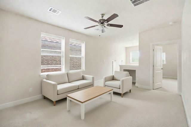 109 Maceta Street, Irving, TX 75039