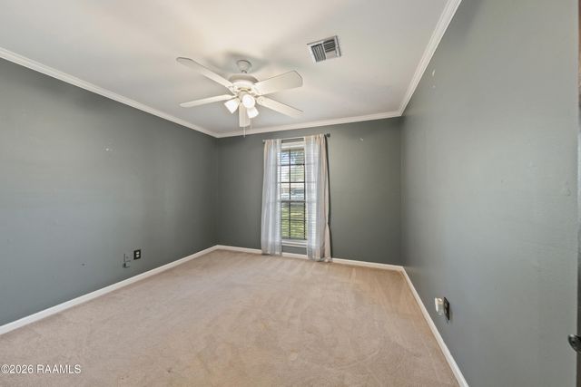 201 Nicole Drive, Youngsville, LA 70592