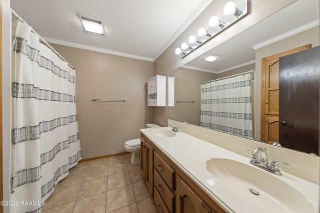 201 Nicole Drive, Youngsville, LA 70592