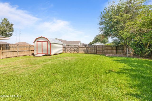201 Nicole Drive, Youngsville, LA 70592