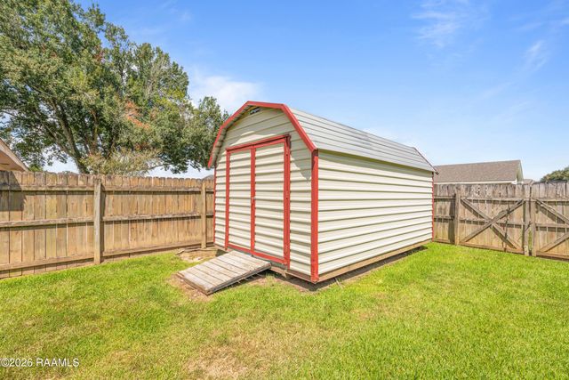 201 Nicole Drive, Youngsville, LA 70592