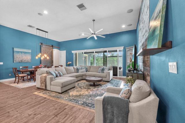 5918 WATERCOLOR DRIVE, Lithia, FL 33547