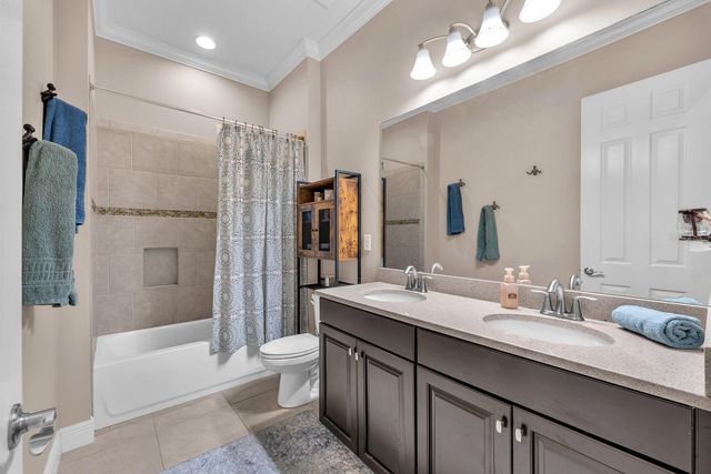 5918 WATERCOLOR DRIVE, Lithia, FL 33547