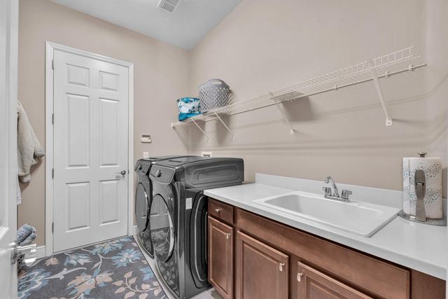 5918 WATERCOLOR DRIVE, Lithia, FL 33547