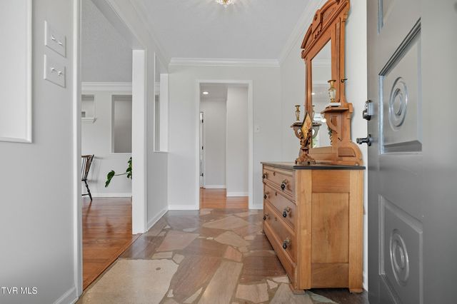 2612 Brighton Court, Kingsport, TN 37660