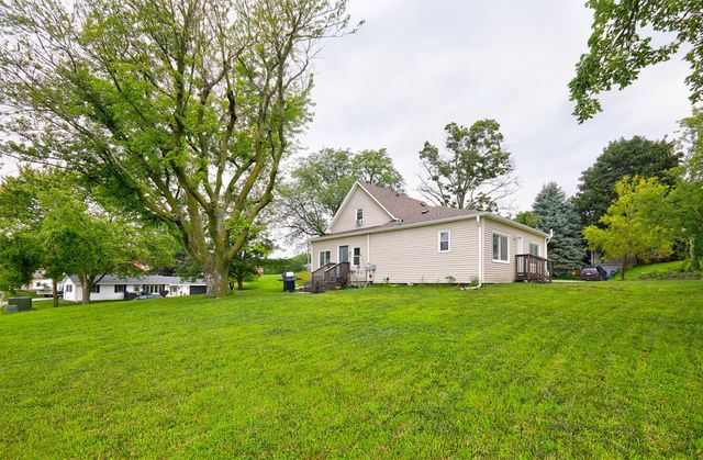 66 E High Street, Winterset, IA 50273