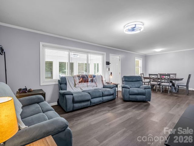 2044 Helen Drive, Gastonia, NC 28054