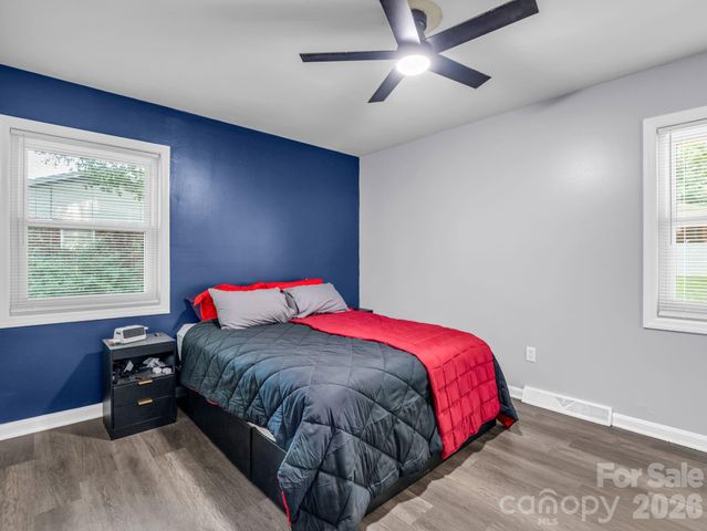 2044 Helen Drive, Gastonia, NC 28054