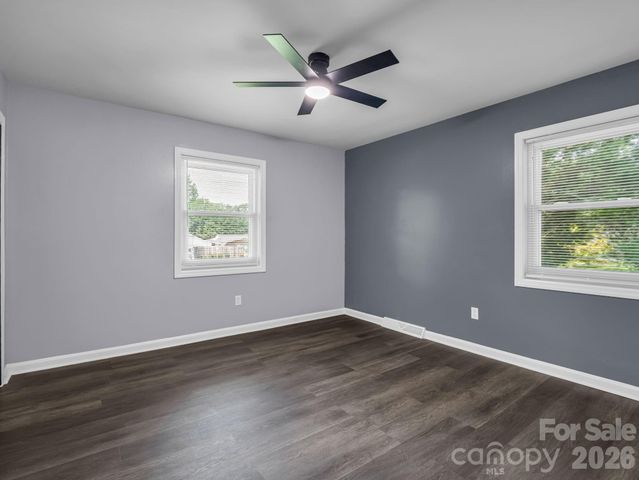2044 Helen Drive, Gastonia, NC 28054