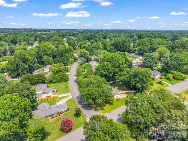 2044 Helen Drive, Gastonia, NC 28054