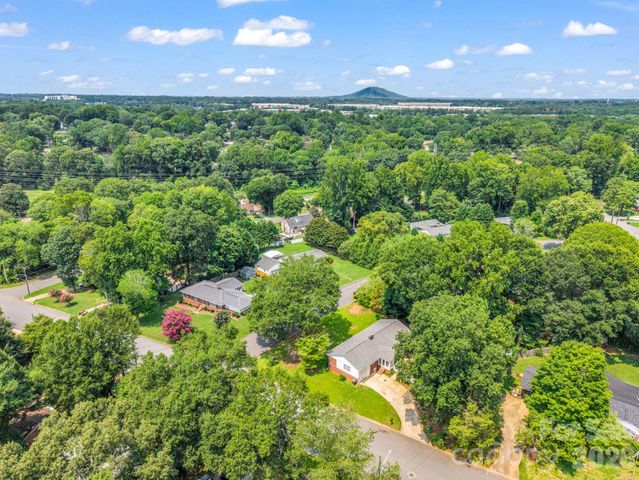 2044 Helen Drive, Gastonia, NC 28054