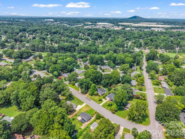 2044 Helen Drive, Gastonia, NC 28054