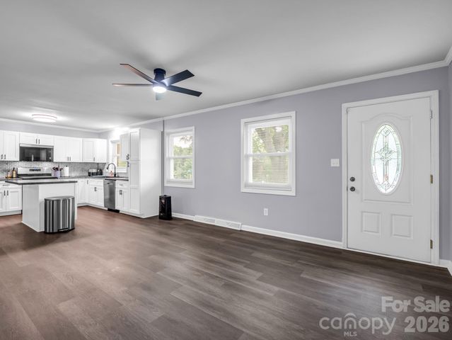 2044 Helen Drive, Gastonia, NC 28054