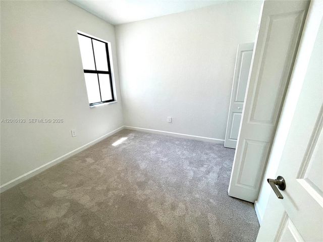 11737 SW 245th Ter 0, Homestead, FL 33032