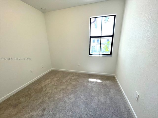 11737 SW 245th Ter 0, Homestead, FL 33032