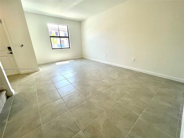 11737 SW 245th Ter 0, Homestead, FL 33032
