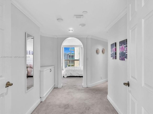 20185 E Country Club Drive 2101, Aventura, FL 33180