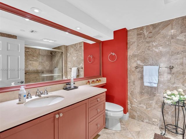 20185 E Country Club Drive 2101, Aventura, FL 33180