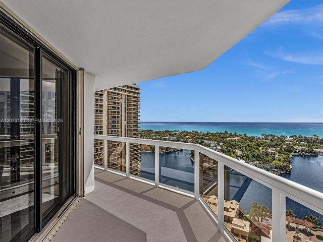 20185 E Country Club Drive 2101, Aventura, FL 33180