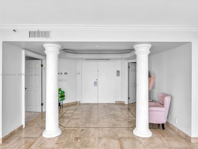 20185 E Country Club Drive 2101, Aventura, FL 33180