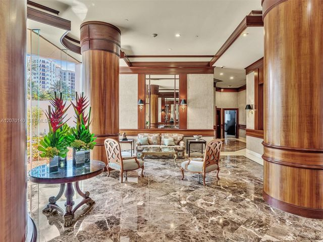 20185 E Country Club Drive 2101, Aventura, FL 33180