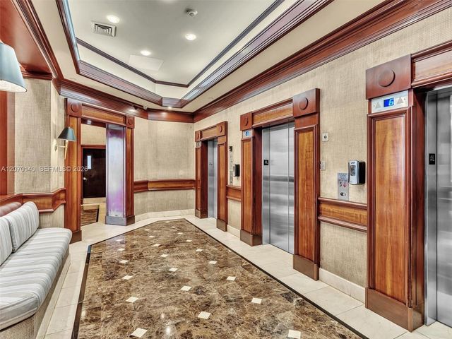 20185 E Country Club Drive 2101, Aventura, FL 33180