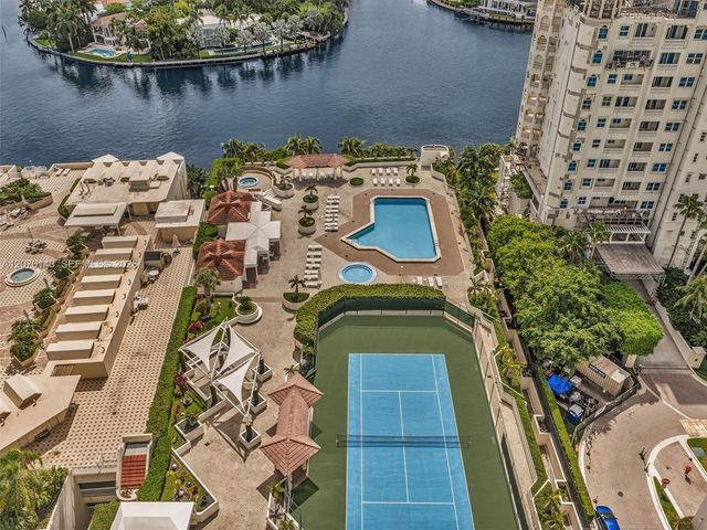 20185 E Country Club Drive 2101, Aventura, FL 33180