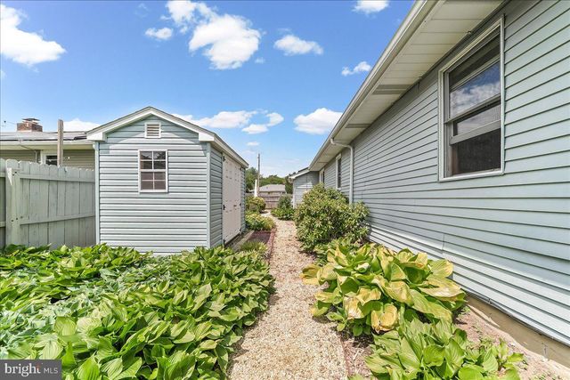 3802 EUNICE AVE, Wilmington, DE 19808